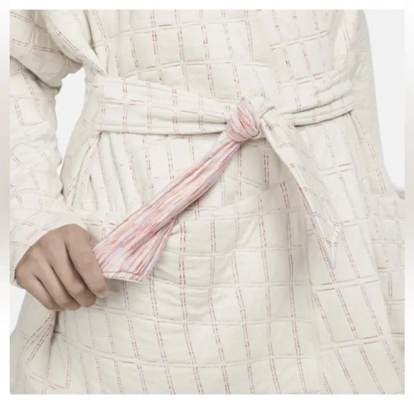 NWOT Nike Therma Fit Luxe Reversible wrap - small - Picture 4 of 9